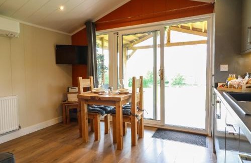 Swadlincote House | Rowan