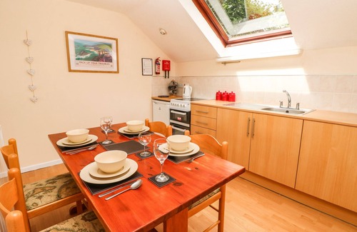 Llanteg Cottage | Rowan Lodge