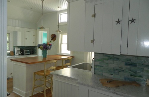 Rowayton Cottage | Rowayton Bungalow-Monthly Only 5,900 until May1 Inquire!