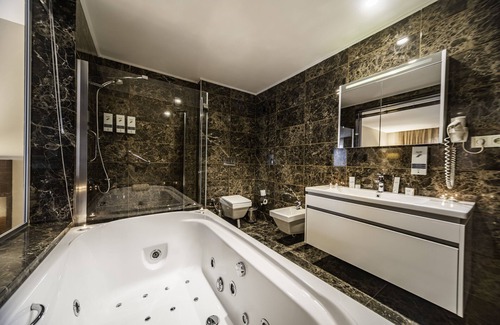 Bahcelievler Hotel | Rox Hotel