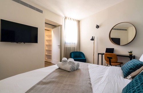 Bat Yam Hotel | Roxon Sea Sand Bat Yam