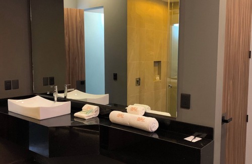 Queretaro Hotel | Roxy Motel