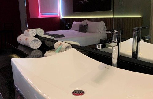 Queretaro Hotel | Roxy Motel