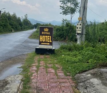 Binh Xuyen Hotel | Roy Hotel Thiện Kế