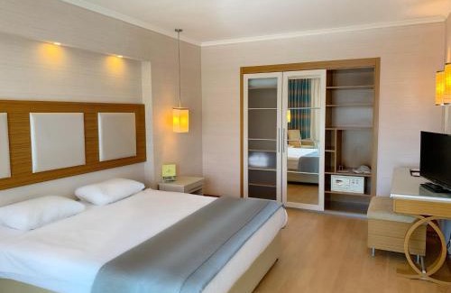 Bodrum City Center Resort | Royal Asarlik Beach Hotel
