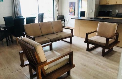 Universitas House | Royal Bafokeng Guest House