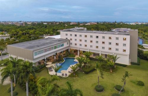 El Cortecito Hotel | Royal Beach Hotel Punta Cana, A JdV by Hyatt