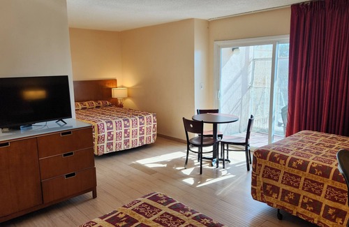 Inglewood Hotel | Royal Century Hotel