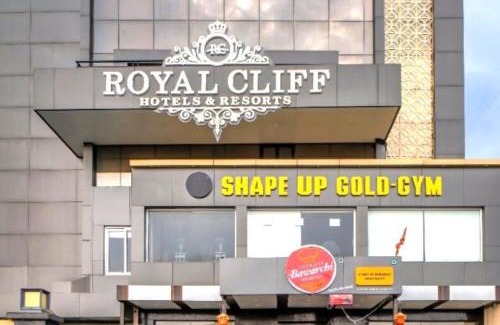 Nagpur Hotel | ROYAL CLIFF HOTEL & RESORTS