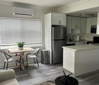 Boca Raton Apartment | ROYAL COLONIAL