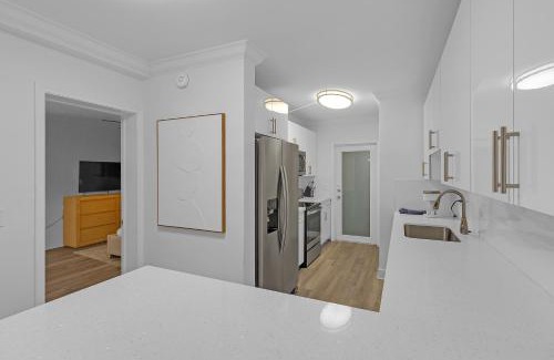 Boca Raton Apartment | Royal Colonial