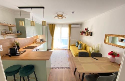 Nibelungen-Viertel Apartment | Royal Deluxe Vienna