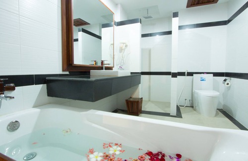 Siem Reap Hotel | Royal Empire Premium