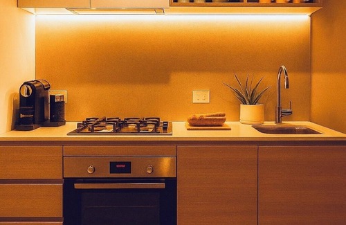 Caulfield North Apartment | Royal Executive living Garden Corproate Residency