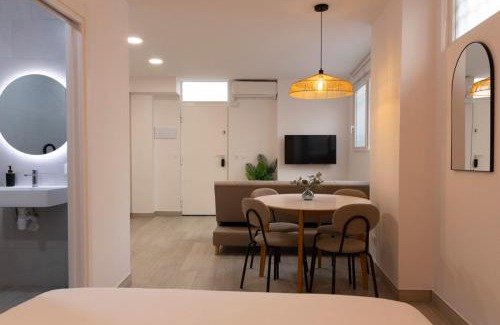 Aiora Apartment | Royal Flats