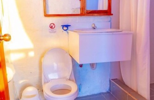 Puerto Baquerizo Moreno Bed & Breakfast | Royal Galapagos Inn