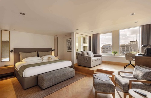 Royal Borough of Kensington and Chelsea Hotel | Royal Garden Hotel