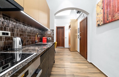 Heraklion House | Royal Gold City Suites