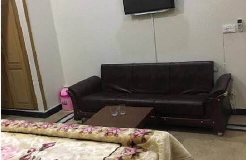 E-11 Sector House | Royal guest house