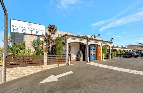 Mid City Hotel | Royal Hawaiian Inn - Mid City, Los Angeles