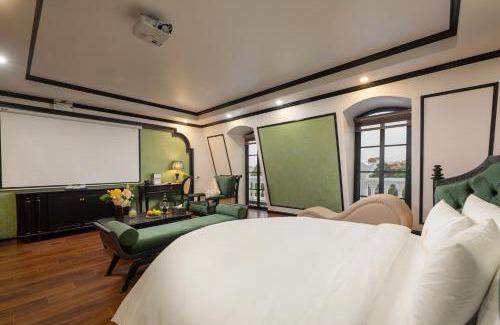 Vinh Yen Hotel | Royal Hotel Vinh Yen