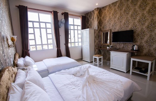 Tuy Hoa Hotel | Royal Hotel