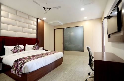 Faridabad Hotel | Royal Imperio
