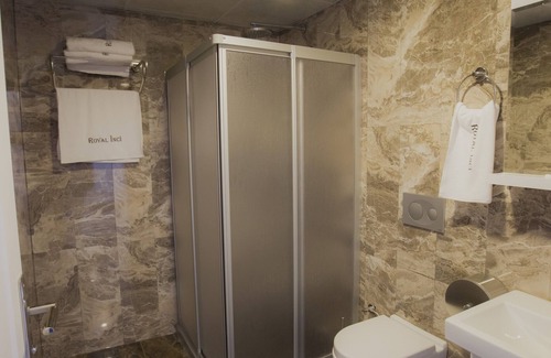 Kucukcekmece Hotel | Royal Inci Airport Hotel