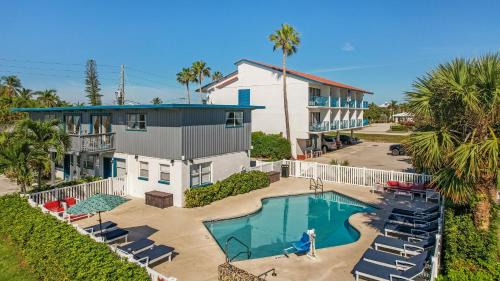 Fort Pierce Hotel | Royal Inn Beach Hutchinson Island