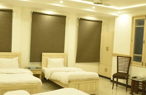 Peshawar Hotel | Royal Inn Hotel