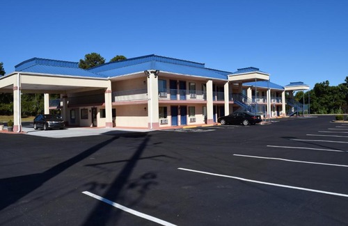 Douglasville Hotel | Royal Inn & Suites