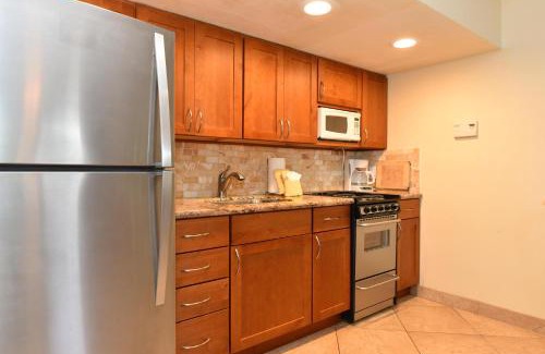Kahana Apartment | Royal Kahana 104 · RK104 West Maui Studio at BeachFront Resort w