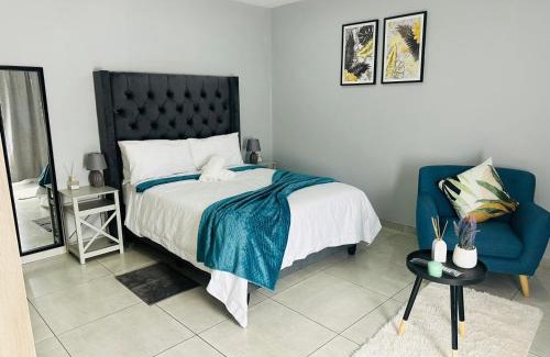 Greater Johannesburg Metropolitan Area Bed & Breakfast | Royal Mansion Lodge