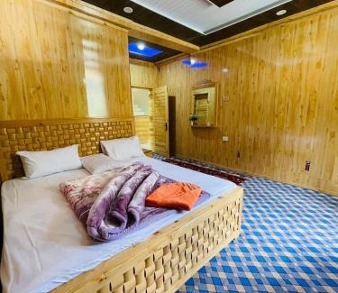 Naltar Valley Hotel | Royal Nest Hotel Naltar