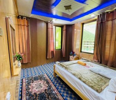 Naltar Valley Hotel | Royal Nest Hotel Naltar