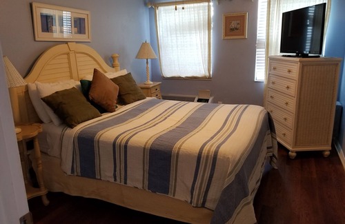 Clearwater Beach Hotel | Royal North Beach All Suites