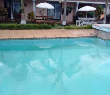 Livingstone House | Royal olimpia