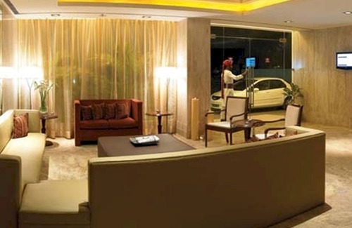 Yelahanka Resort | Royal Orchid Resort & Convention Centre