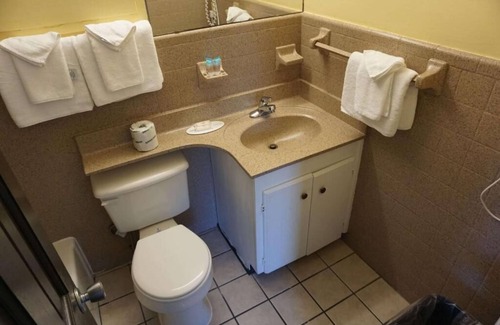 Myrtle Beach Hotel | Royal Palace Inn & Suites