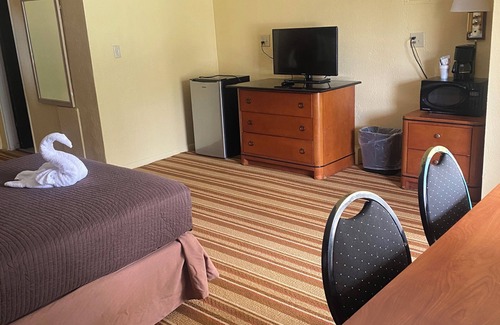 Myrtle Beach Hotel | Royal Palace Inn & Suites