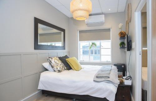 Paarl Apartment | Royal Pearl, Insta-worthy APT