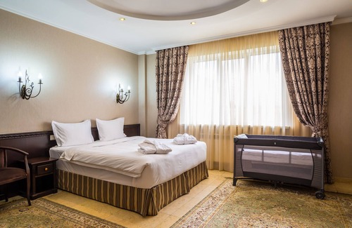 Almaty Hotel | Royal Petrol Hotel