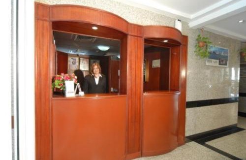 Al Muraqqabat Apartment | Royal Plaza Hotel Apartments