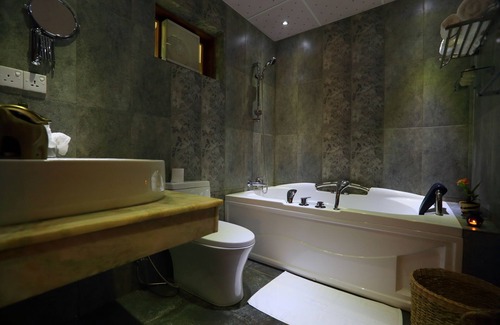 Sigiriya Hotel | Royal Retreat Sigiriya