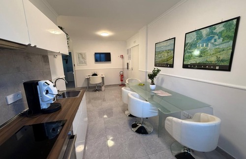 Portici Bed & Breakfast | Royal Rooms