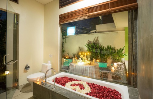 Petitenget Hotel | Royal Samaja Villas