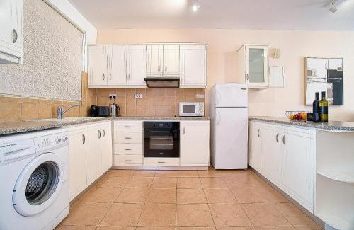 Old Town Apartment | Royal Seacrest F G6
