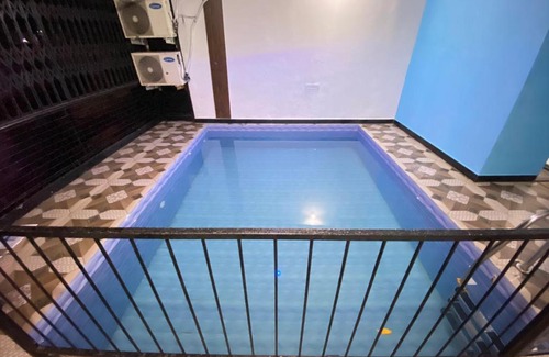 Aarey Colony Villa | Royal squad 2 bedroom villa
