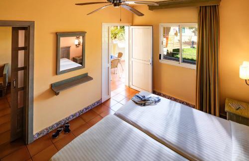 Bahia Calma Hotel | Royal Suite
