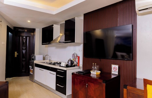 Bugolobi Hotel | Royal Suites